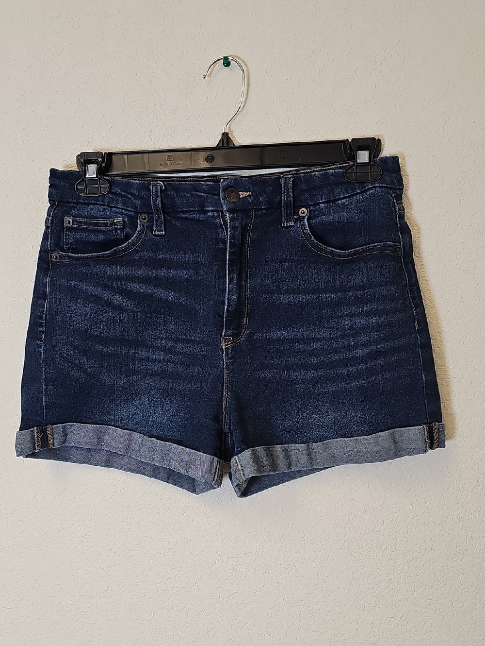 No Boundaries Dark Blue Rolled Hem Denim Shorts Size 15